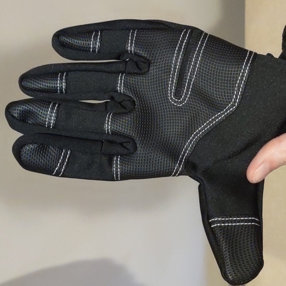 Sport touch screen fingertips gloves, black, large, new - Picture 6 of 8